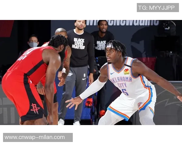 雷霆与爵士激战正酣球迷期待精彩对决与惊艳表现